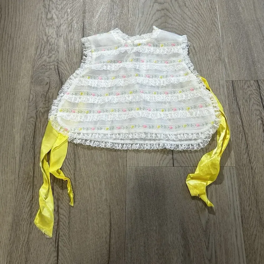 Vintage Victorian Newborn Cotton Baby Bib, White Lace Ruffle Floral Trim Ties